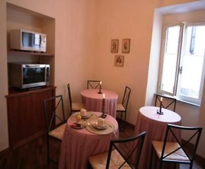 B&B Vicolo Vecchio Terracina Dış mekan fotoğraf
